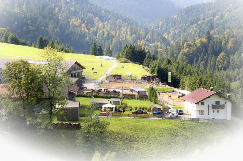 Reiterhof Berggut Gaicht Hotel Nesselwängle Exterior foto